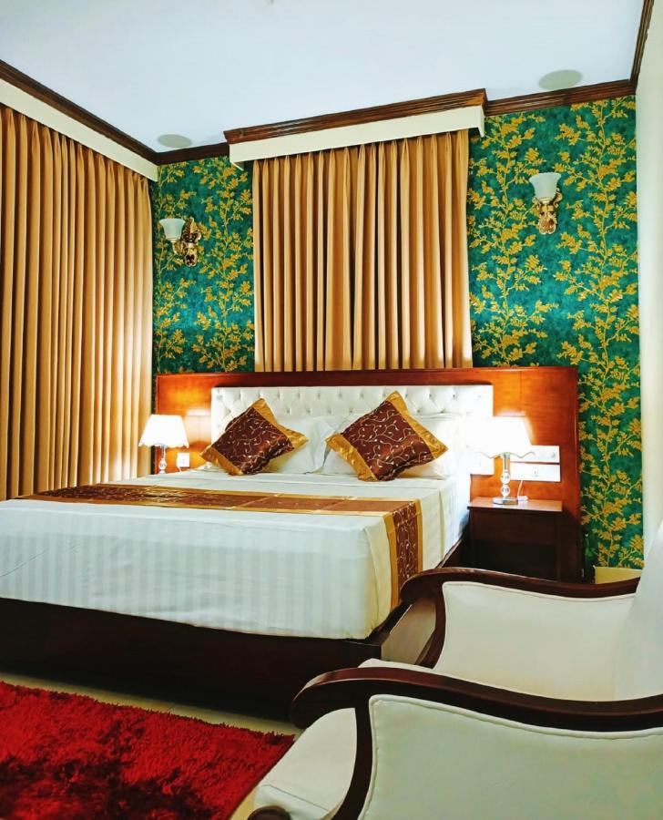 Hotel Crystal Rose - ซิลเฮติ ภายนอก รูปภาพ