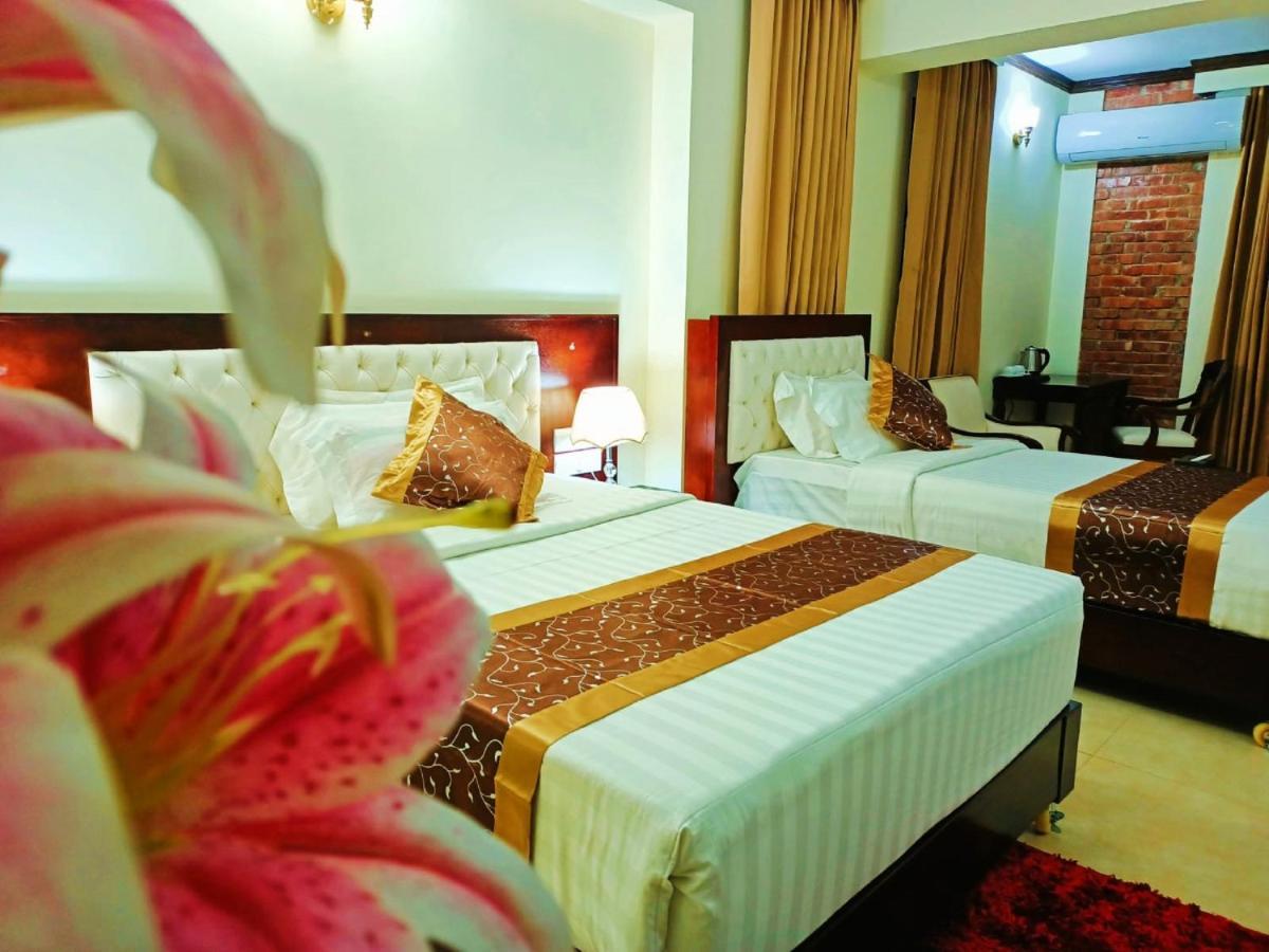 Hotel Crystal Rose - ซิลเฮติ ภายนอก รูปภาพ