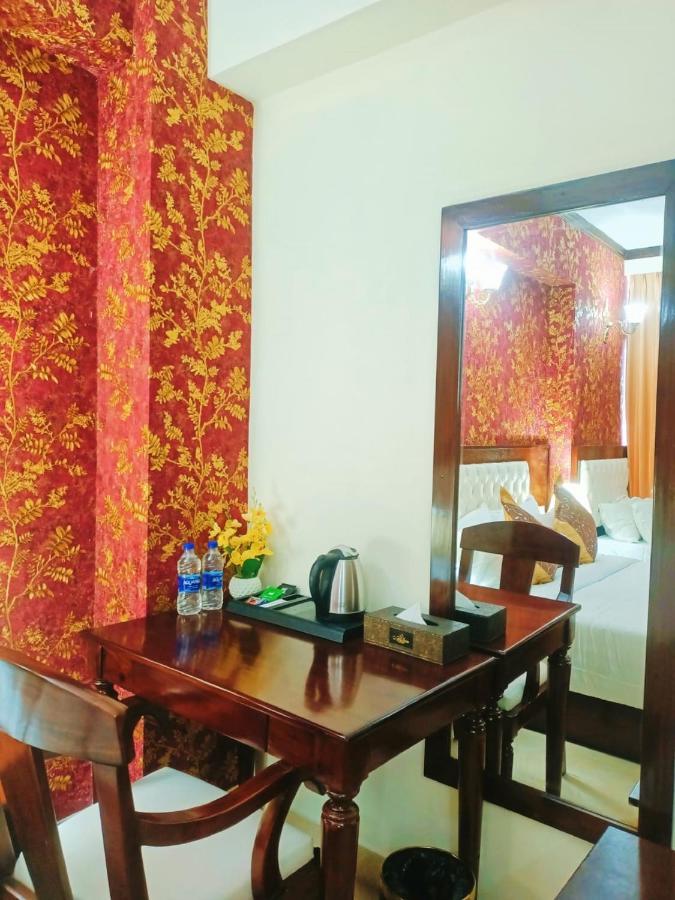 Hotel Crystal Rose - ซิลเฮติ ภายนอก รูปภาพ